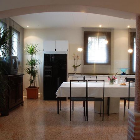 Hotel Locazione Turistica Joyful Padua Exterior foto