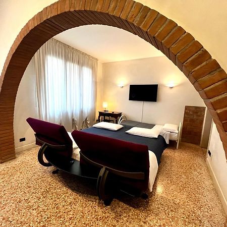 Hotel Locazione Turistica Joyful Padua Exterior foto